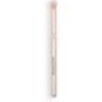 Makeup Revolution Create Fluffy Blending Brush R4