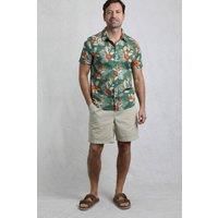 https://www.burton.co.uk/product/weird-fish-avondale-short-sleeve-printed-shirt_p-1b6335b5-ed0d-4a6a-8541-7dd791dff463£colour=Bottle%20Green&size=4XL