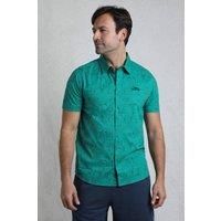 https://www.burton.co.uk/product/weird-fish-summertown-short-sleeve-printed-shirt_p-b04d4b01-33ea-4ec7-98fd-02861c6b3584£colour=Teal&size=L