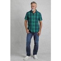 https://www.burton.co.uk/product/weird-fish-sunnymead-short-sleeve-check-shirt_p-20158ade-ccd2-40d0-8908-8b3e7f9ed67c£colour=Dark%20Blue&size=5XL