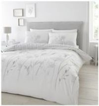 Catherine Lansfield Bedding Meadowsweet Floral Single Duvet Cover Set with Pillowcases White Grey