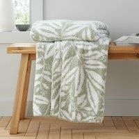 Catherine Lansfield So Soft Sorrel Leaf Print Throw 130 X 170Cm