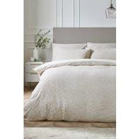 Catherine Lansfield Corded Leaves King Duvet Cover Set with Pillowcases Champagne Gold