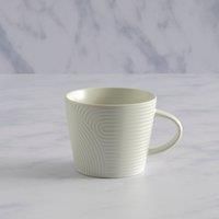 Embossed Curve Mug