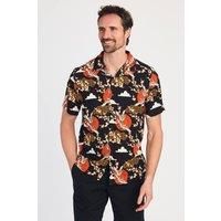 https://www.burton.co.uk/product/nines-resort-style-printed-short-sleeve-shirt_p-6996543b-6fd9-4b0f-9d99-57e21e10d9cd£colour=Black&size=XL