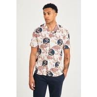 https://www.burton.co.uk/product/nines-resort-style-printed-short-sleeve-shirt_p-c4a4923c-5344-42b1-a915-d56ae0e761d2£colour=White&size=XL