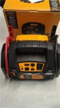 Halfords 6-In-1 Jump Starter Power Pack