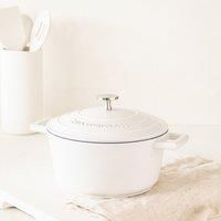 MasterClass Small Casserole Dish with Lid 2.5L/20 cm, Lightweight Cast Aluminium, Induction Hob and Oven Safe, Cream