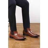https://www.burton.co.uk/product/where-s-that-from-henry-formal-slip-on-classic-chelsea-ankle-boots_p-c937df7c-ea50-4ac5-9b70-f9895ad0acae£colour=Tan&size=10