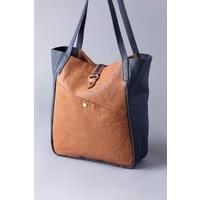 Lakeland Leather Women's 'Hartsop' Leather Tote Bag in Tan