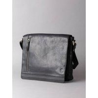 https://www.burton.co.uk/product/lakeland-leather-keswick-large-leather-messenger-bag_p-5fec3238-2b0b-4879-acf7-5e6b5bfc4855£colour=Black&size=One%20Size