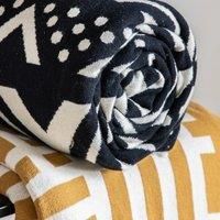 Crossland Grove Oakley Knit Sherpa Rev Throw Black 1300X1700Mm