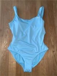 Nike Swim Nessa U-Back Women's One-Piece Swimsuit Turquoise Size Medium NEW