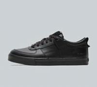 Kickers Junior Tonvi Low Shoe - Black - Size 6