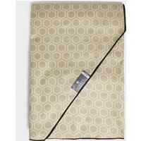 HI-GEAR Emperor Tent Carpet with Waterproof Backing, Outdoor Rug, Picnic Rug, Picnic Blanket, Festival Essentials, Camping Equipment, Camping Accessories, Brown, One Size