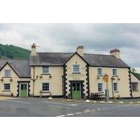 Brecon Hotel Stay For 2: Breakfast, Prosecco & 2-Course Dinner