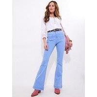 Joe Browns Women's Light Wash Wide-Leg Patch Pocket Jeans
