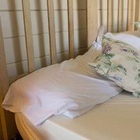 Hippychick - Fitted Mattress Protector - Tencel - Breathable & Waterproof