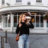 Circular and Co Leakproof 600ml Reusable Water Bottle made from 92% Single-Use Bottles (Chalk Bottle & Purple Lid)