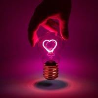 Suck UK | Heart Light Bulb | Battery Operated Table Lamps | Rechargeable USB Light for Romantic Room Decor | Cordless Bedside Lamp Or Vintage Night Light | Neon Valentines Day Gifts for Women | Pink