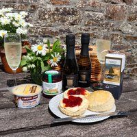 Prosecco & Truffles Cream Tea - Wicker Hamper