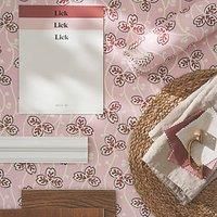 LickPro Pink Clover 02 Wallpaper Roll 70cm x 10m (534KV)