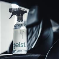 Geist. Rapid Leather & Vinyl Cleaner | For car interiors, sofas, furniture, bags, shoes and more | Plant & Algae based detergents | 100% soap & solvent free | 500 ml / 16.75 fl.oz
