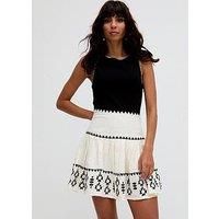 Raffya Estella Tiered Embroidered Mini Skirt - White