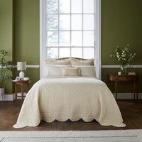 Dorma Soft Scalloped Bedspread