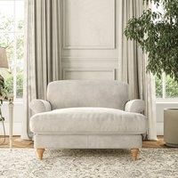 Evie Snuggle Chair