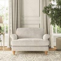 Evie Snuggle Chair