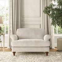 Evie Snuggle Chair