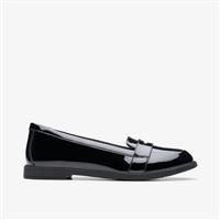 Clarks Scala Loafer Youth Leather Shoes in Black Patent Narrow Fit Size 3