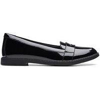 Clarks Scala Loafer Youth Leather Shoes in Black Patent Standard Fit Size 3