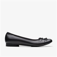 Clarks Loreleigh Rae Leather Bow Front Ballerina - Black