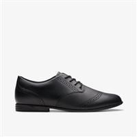 Clarks Finja Brogue Youth Leather Shoes in Black Size 3.5
