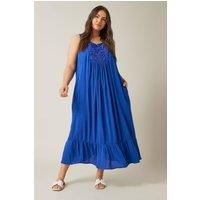 Evans Curve Women's Plus Size Crinkle Broderie Maxi Dress