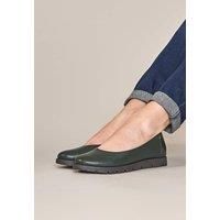 Moshulu Women's 'Jin' Leather Flat Slip On Shoes in Dark Green | Size: 7