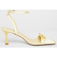 Quiz Yellow Satin Bow Heels