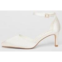 Quiz Wide Fit White Bridal Court Heels