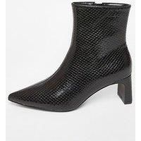 Quiz Women's Black Snake Print Ankle Boots | Size: 7