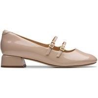https://www.burton.co.uk/product/clarks-daiss-30-shine-sand-patent-mary-jane_p-76a7febc-5049-40d7-83c9-e2d8e59f7207£colour=Beige&size=5.5-Standard%20Fit