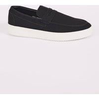https://www.burton.co.uk/product/brave-soul-faux-suede-loafers_p-442f006d-b10b-43cf-83c0-cce78f9205bb£colour=Black&size=6