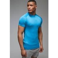 https://www.burton.co.uk/product/boohooman-man-active-lightweight-essentials-gym-muscle-fit-raglan-t-shirt_cmm00990£colour=blue&size=XXL