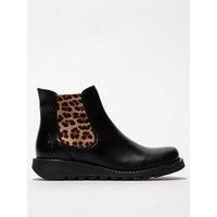 Fly London Salv Chelsea Dealer ankle boot elastic Leather Pull On TR Rubber sole
