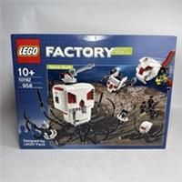 LEGO Factory: Space Skulls (10192)