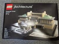 LEGO ARCHITECTURE: Imperial Hotel (21017) - Brand New
