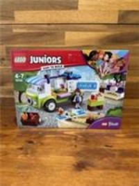LEGO UK 10749 "Mica/'s Organic Food Market" Building Block