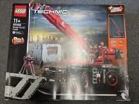 Lego Technic 42082 Rough Terrain Crane ***NEW*** ***FREE POSTAGE***