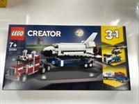 LEGO 31091 Creator 3in1 Shuttle Transporter Spaceship, Helicopter Transporter and Car with Caravan, Adventures Building Set, Vehicle Toys for Kids 7 Years Old and Older